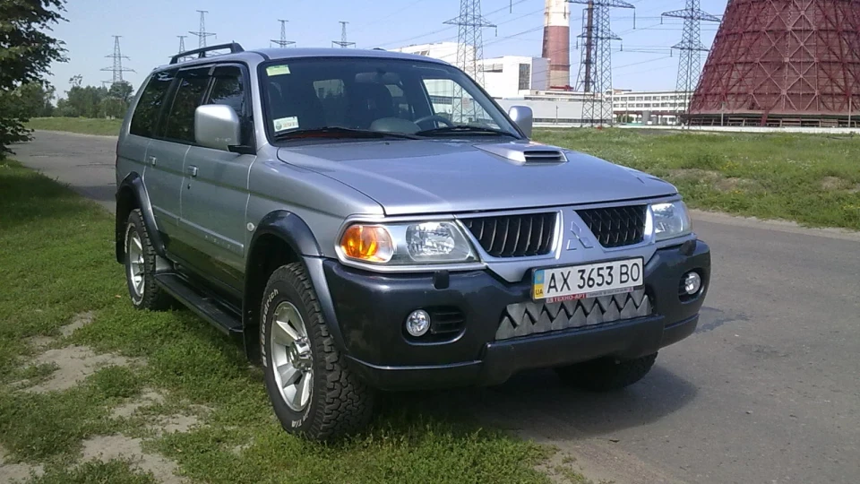 Mitsubishi Pajero Sport 2
