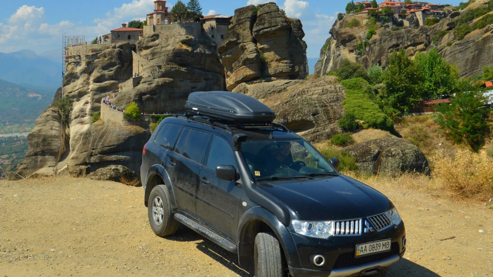 Mitsubishi Pajero Sport 2