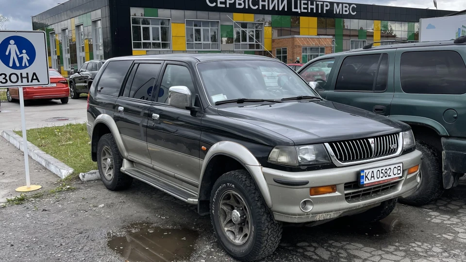 Mitsubishi Pajero Sport 🚜 2