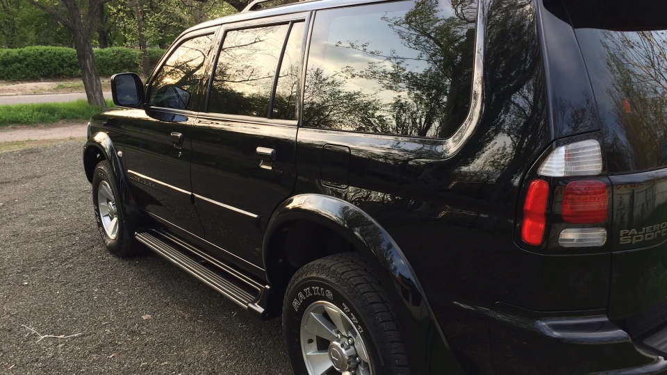 Mitsubishi Pajero Sport 3