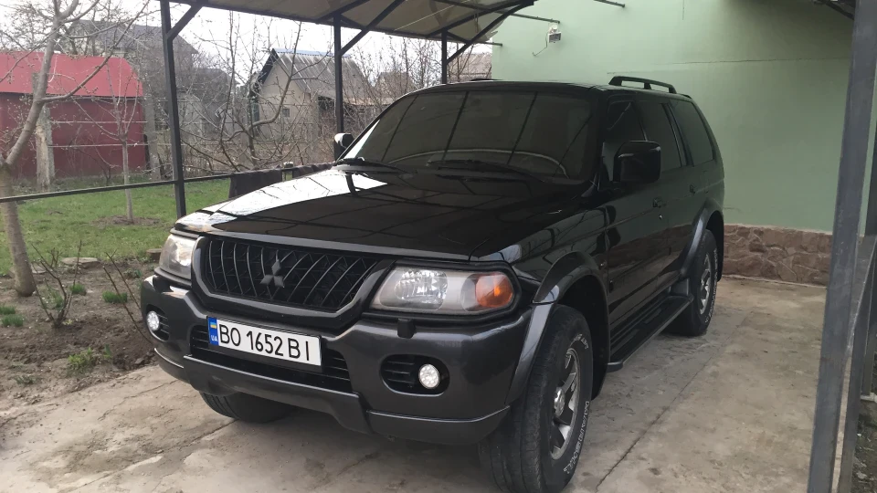 Mitsubishi Pajero Sport 4