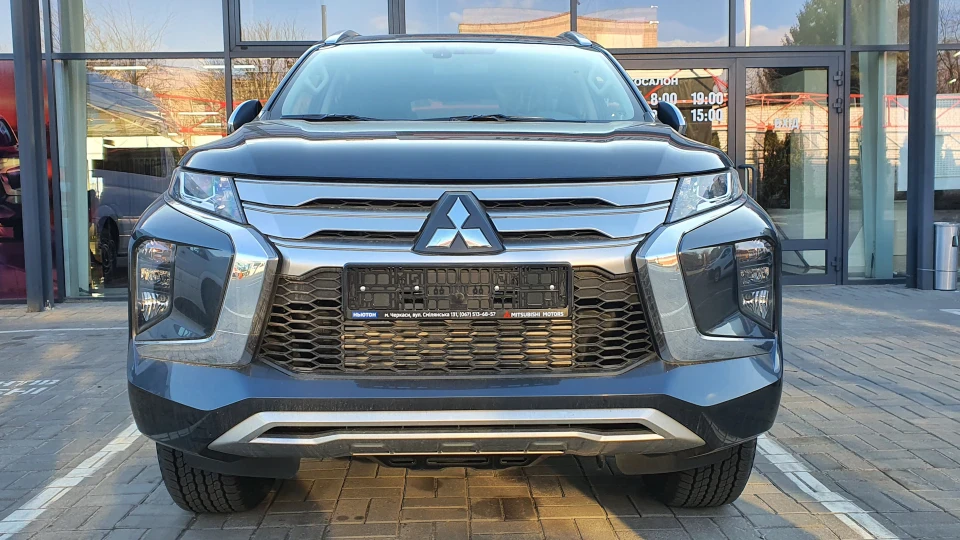 Mitsubishi Pajero Sport 2,4 diesel 6МКПП 3