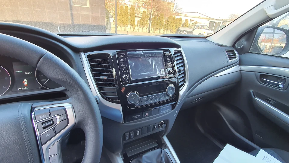 Mitsubishi Pajero Sport 2,4 diesel 6МКПП 5