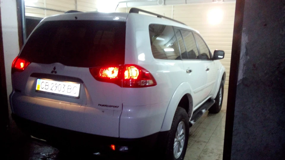 Mitsubishi Pajero Sport 2.5 турбо 178 л.с 2