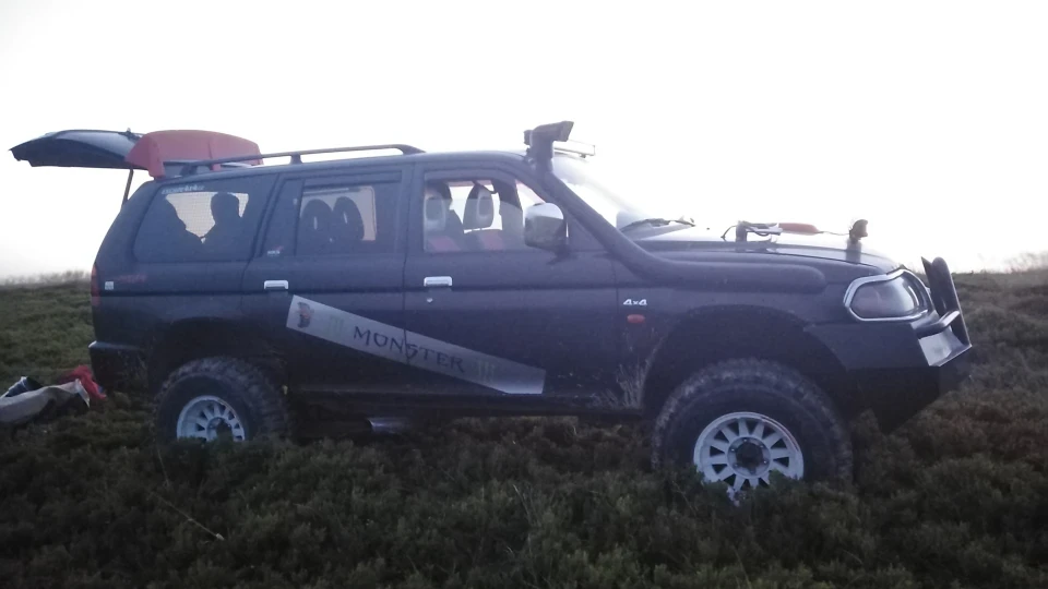 Mitsubishi Pajero Sport 2.5 турбо дизель 4