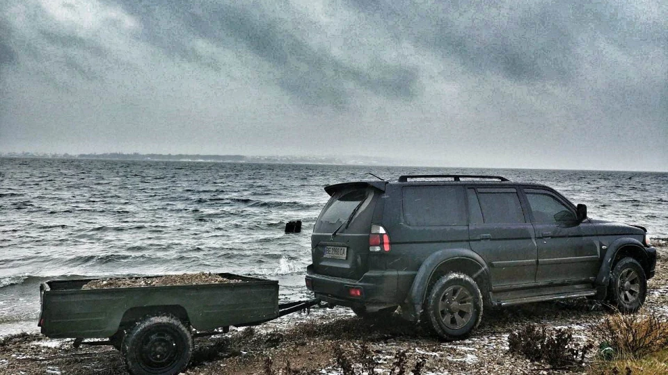 Mitsubishi Pajero Sport 2.5TD SONYA 2