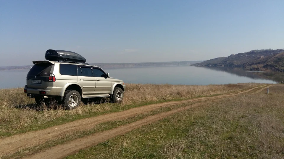 Mitsubishi Pajero Sport 3.0 АКПП газ/бензин 5