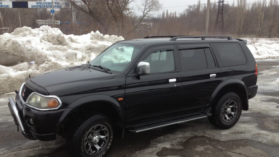 Mitsubishi Pajero Sport 3.0 АВТОМАТ
