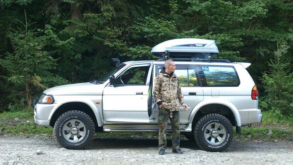 Mitsubishi Pajero Sport 3.0 бензин АКПП