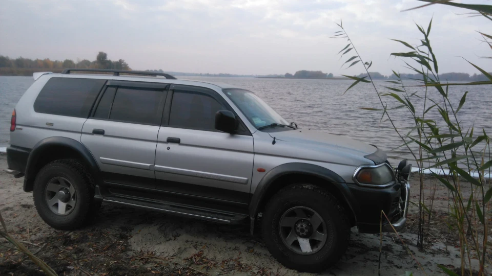 Mitsubishi Pajero Sport 3.0 K9 4