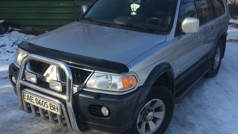 Mitsubishi Pajero Sport 3.0 v6 4