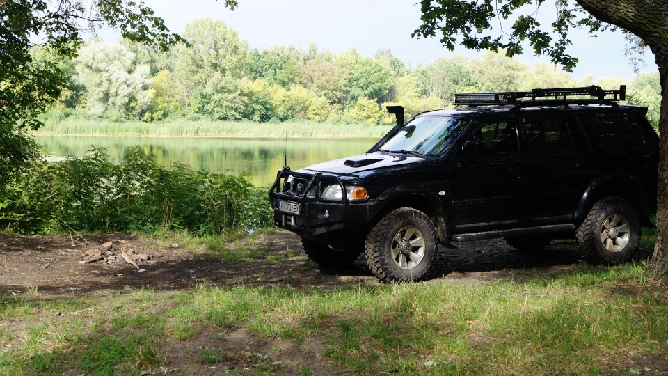 Mitsubishi Pajero Sport "Black Lightning " 5