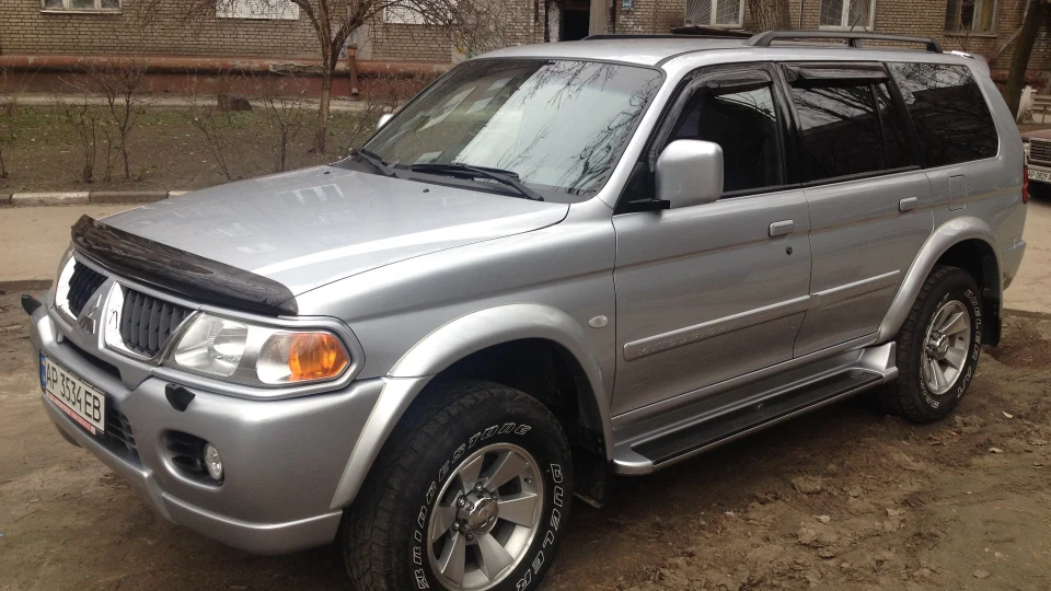 Mitsubishi Pajero Sport Friend 3