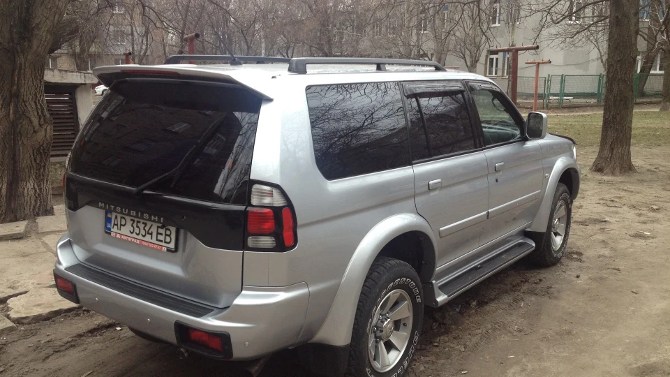 Mitsubishi Pajero Sport Friend 4