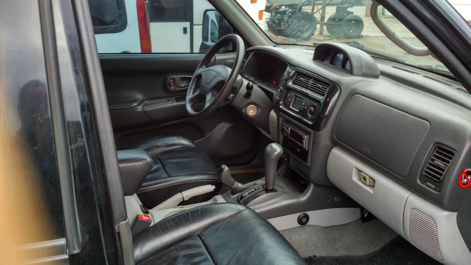 Mitsubishi Pajero Sport Ненажера 3