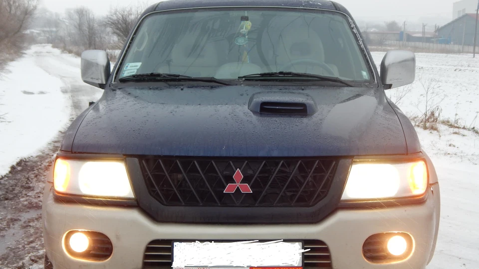 Mitsubishi Pajero Sport Танк на колесах