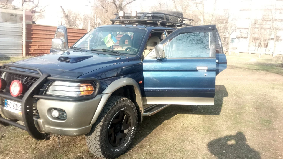 Mitsubishi Pajero Sport Танк на колесах 5