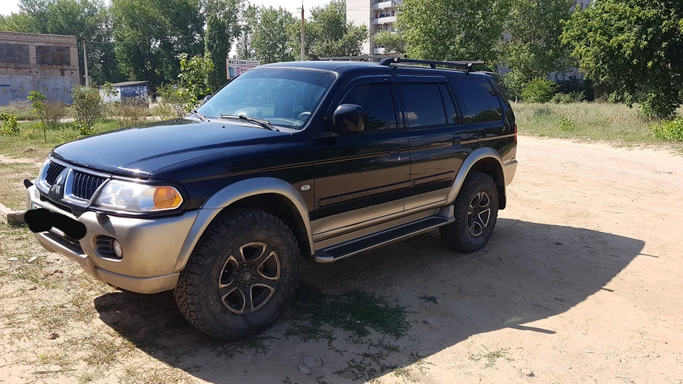 Mitsubishi Pajero Sport TANK 2