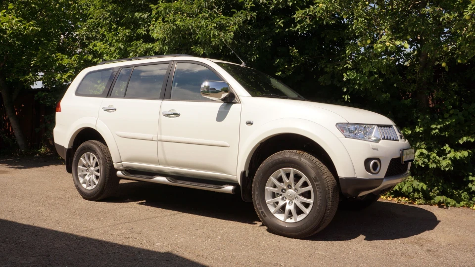 Mitsubishi Pajero Sport Ultimate