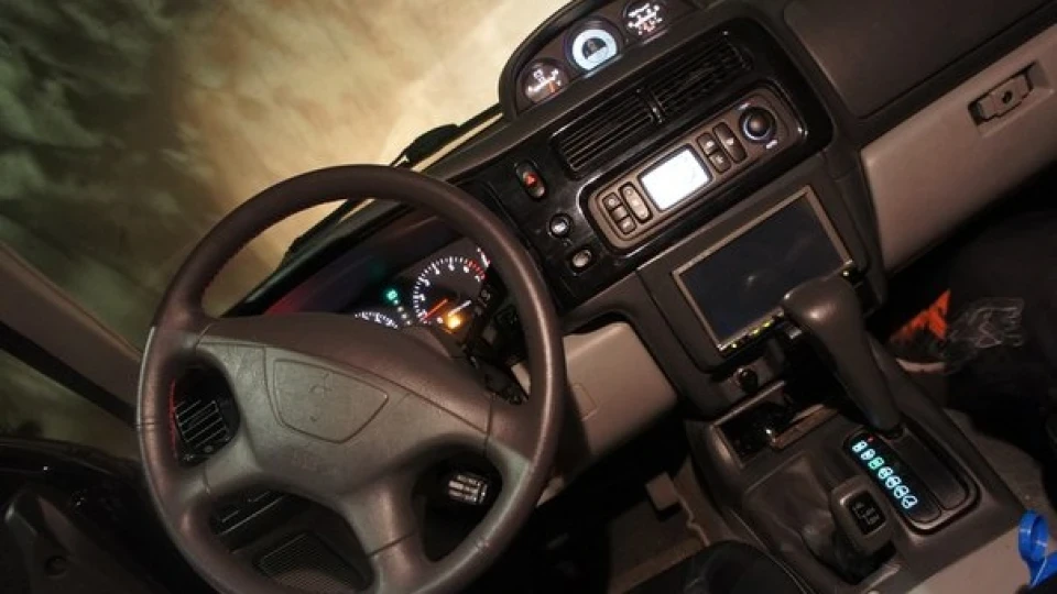 Mitsubishi Pajero Sport V6 3