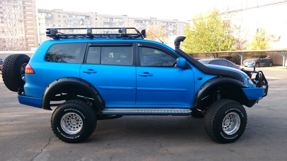 Mitsubishi Pajero Sport ЖОРИК 4