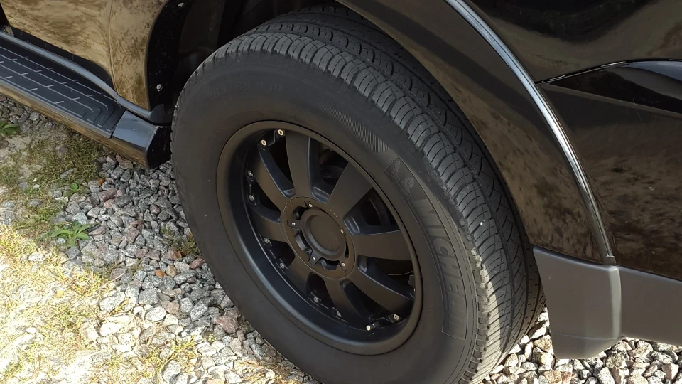 Mitsubishi Pajero 4