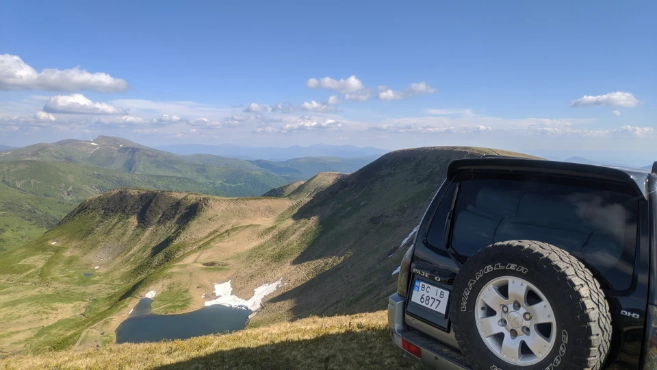 Mitsubishi Pajero 2