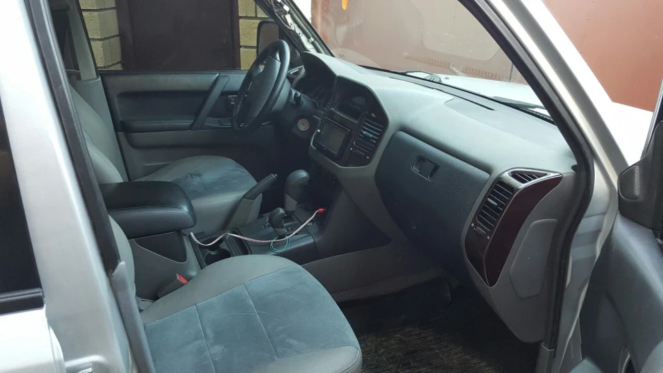Mitsubishi Pajero 3