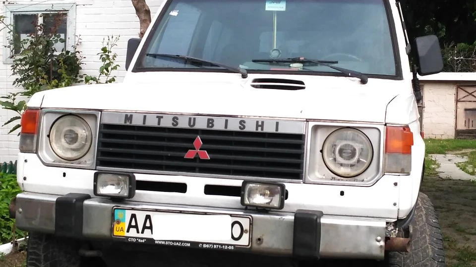 Mitsubishi Pajero 3
