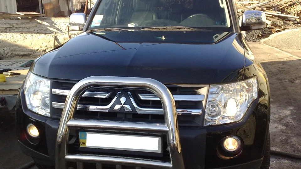 Mitsubishi Pajero 3