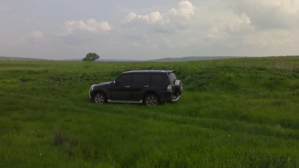 Mitsubishi Pajero 4