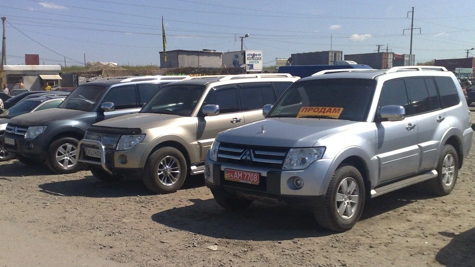 Mitsubishi Pajero 4