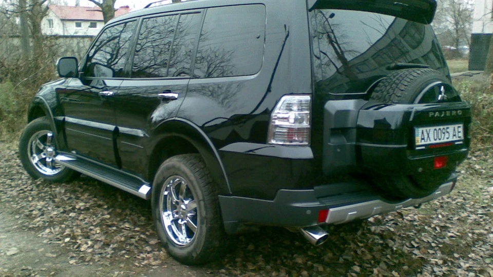 Mitsubishi Pajero 5