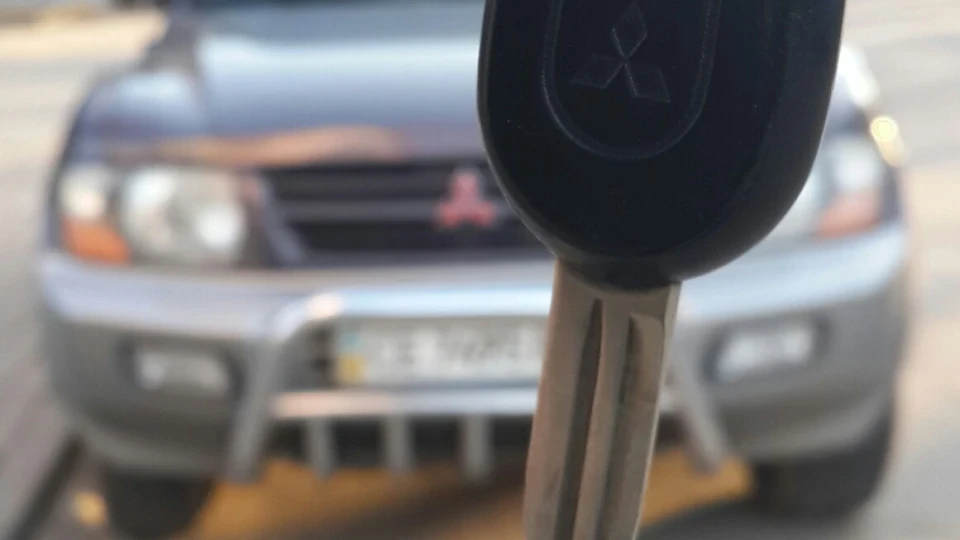 Mitsubishi Pajero 3