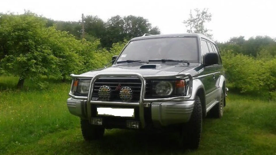 Mitsubishi Pajero 5