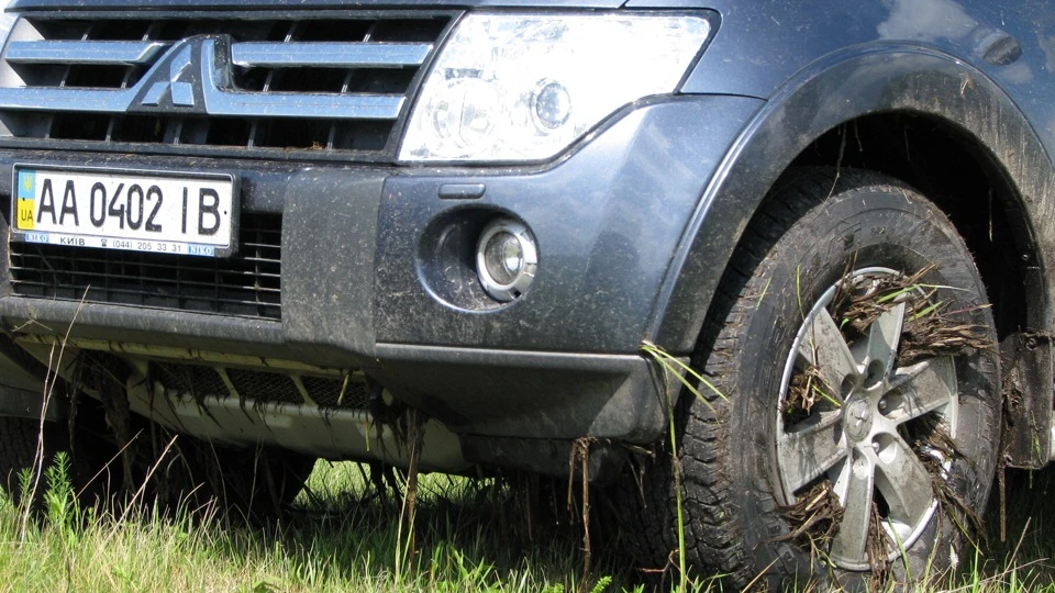 Mitsubishi Pajero 5