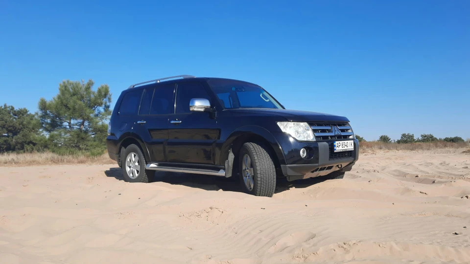 Mitsubishi Pajero 3
