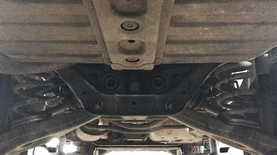 Mitsubishi Pajero 5