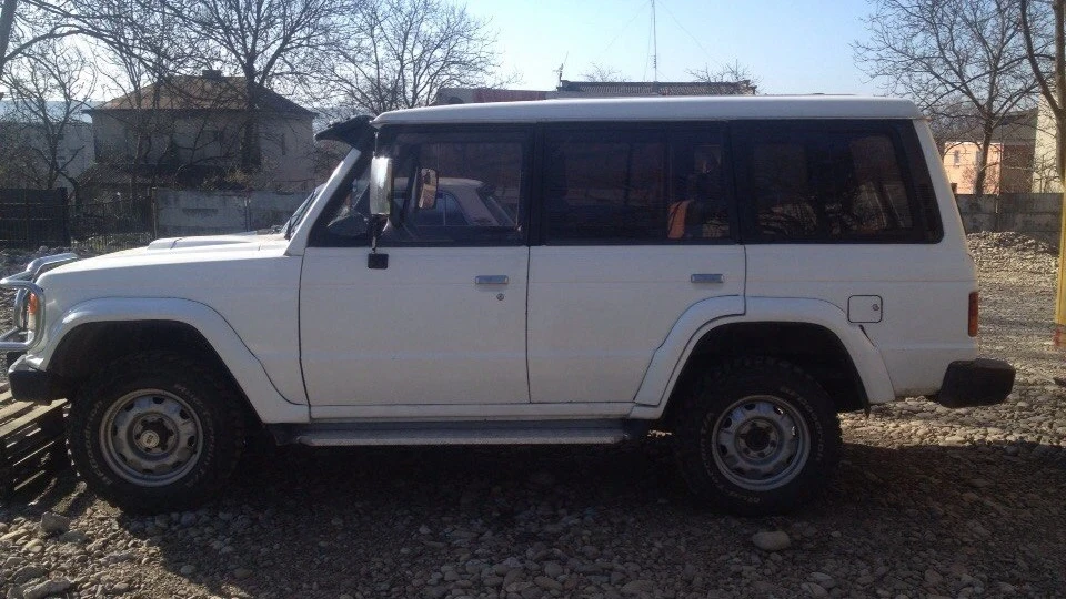 Mitsubishi Pajero 2.5 TD 4