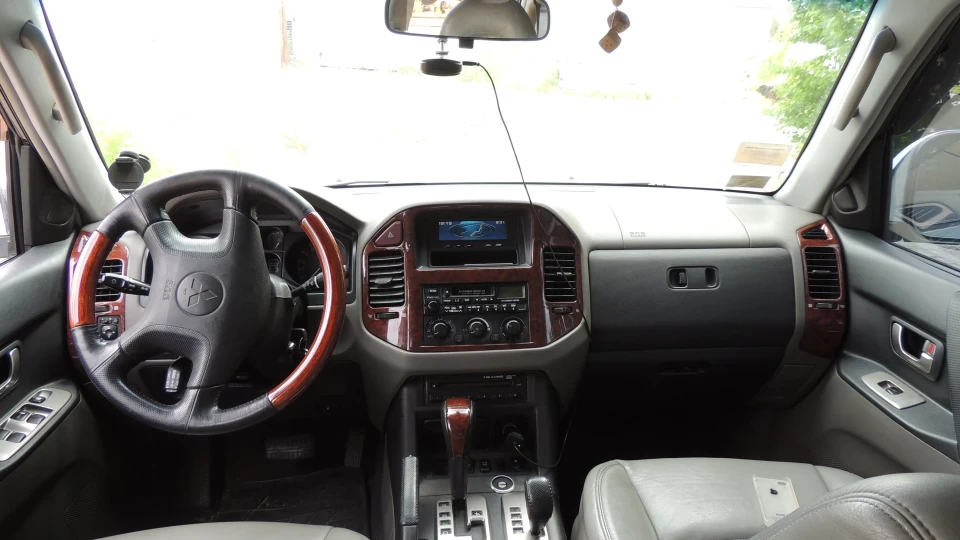 Mitsubishi Pajero 3.0 Араб