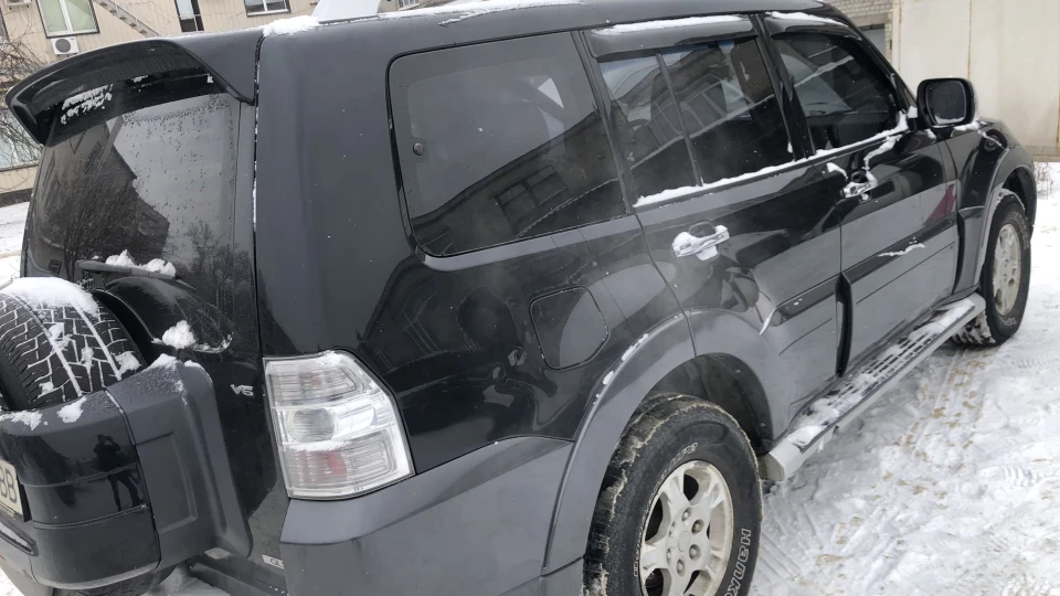 Mitsubishi Pajero 3.0 АТ АрабескаD