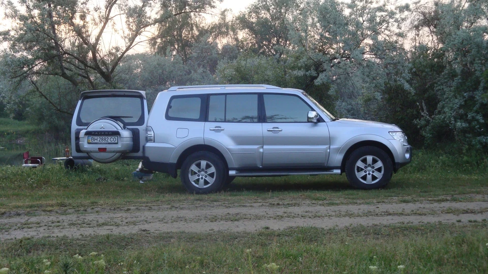 Mitsubishi Pajero 3.0 Бензин 24000 км проб 5