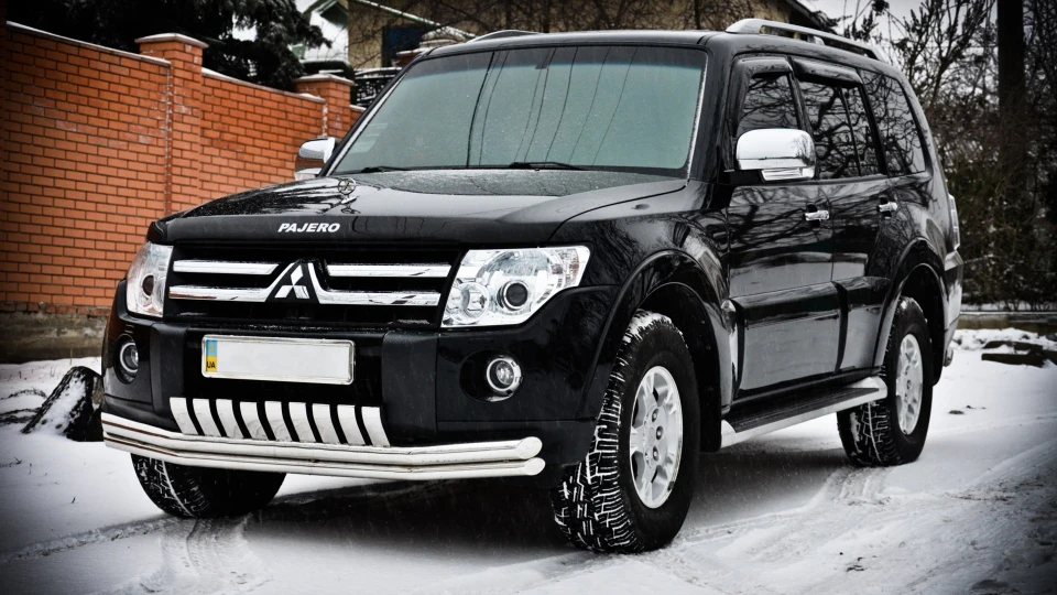 Mitsubishi Pajero 3.0