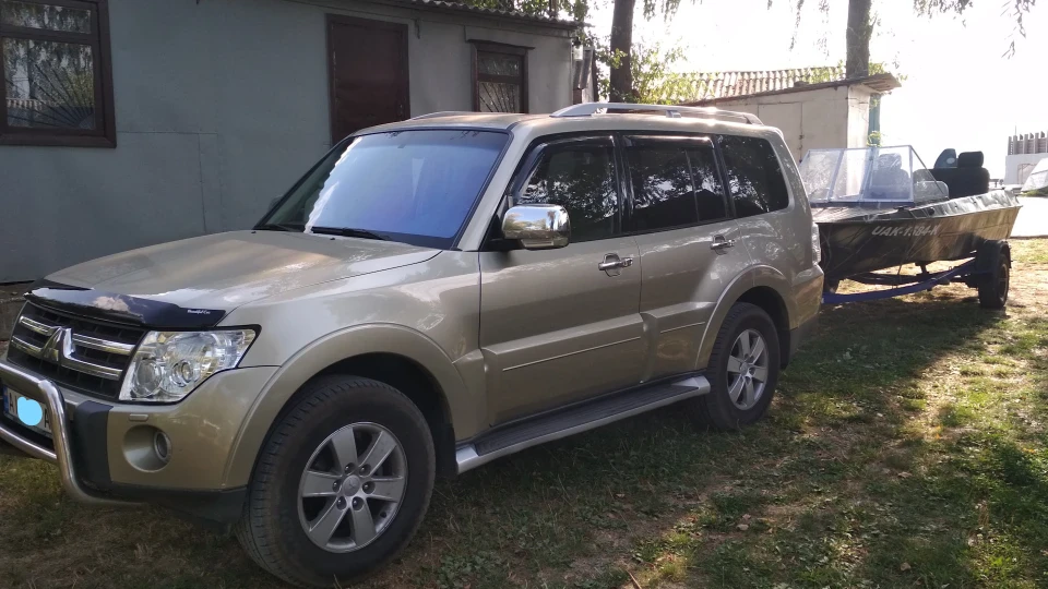 Mitsubishi Pajero 3.0