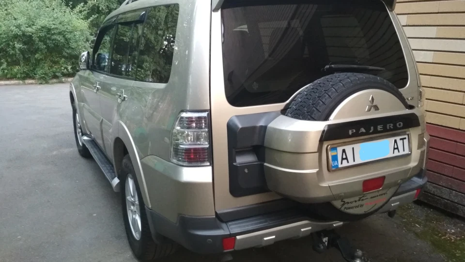 Mitsubishi Pajero 3.0 2