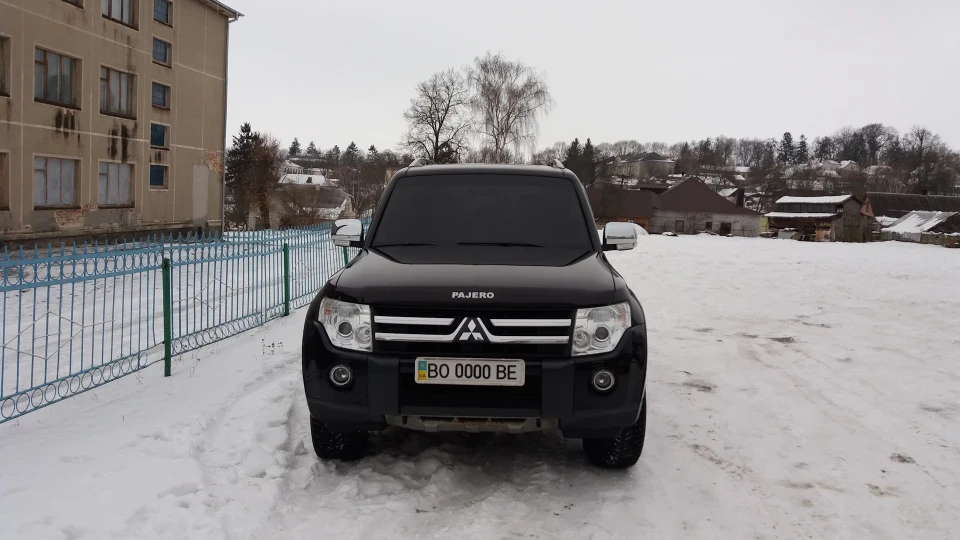 Mitsubishi Pajero 3.0