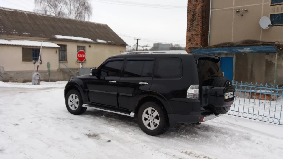 Mitsubishi Pajero 3.0 4