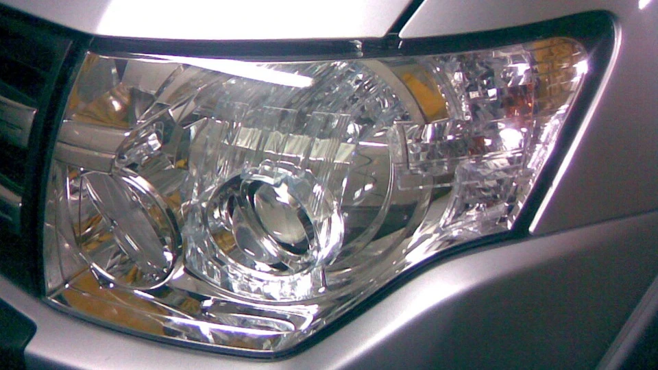 Mitsubishi Pajero 3,2 DI-D Cool Silver 3