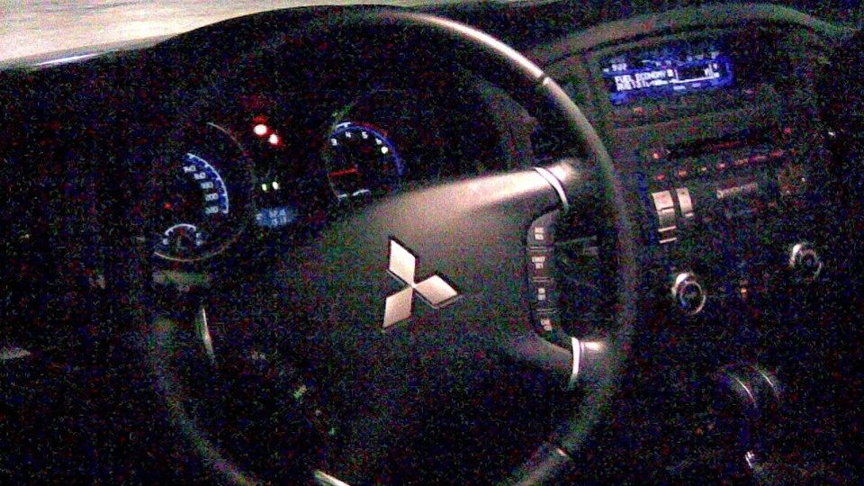 Mitsubishi Pajero 3,2 DI-D Cool Silver 5