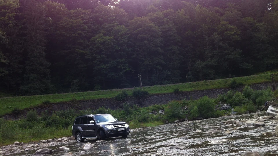 Mitsubishi Pajero 3,2 DI-D 3